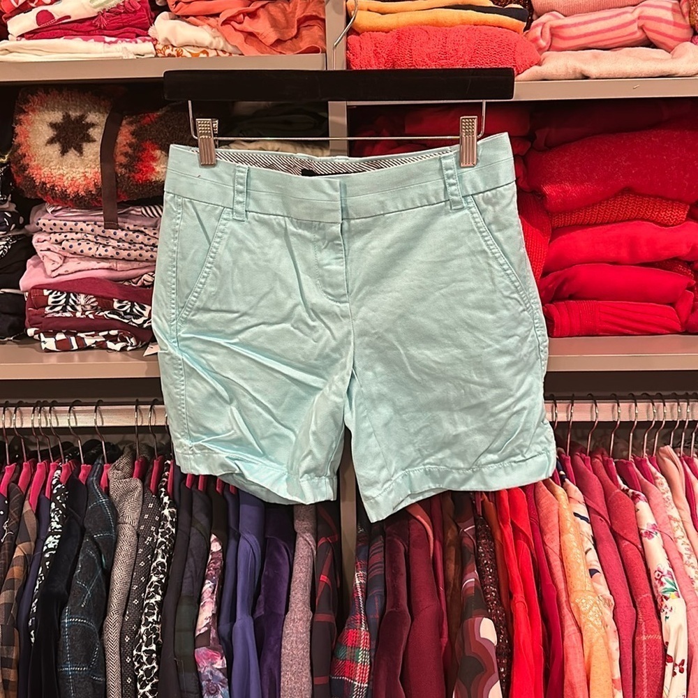 J Crew Chino aqua colored shorts size 00